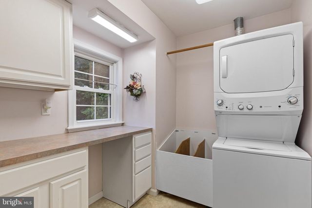 1206 CORDOVA DR, Lusby, MD 20657