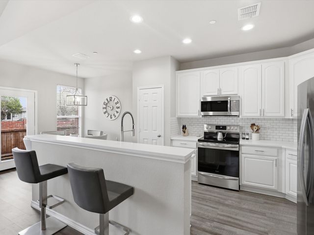 7013 Rembrandt Drive, Plano, TX 75093