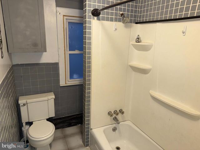 1110 POPLAR ST, Kulpmont, PA 17834