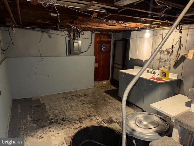 1110 POPLAR ST, Kulpmont, PA 17834