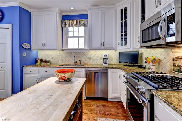 102 Alwoodley, Williamsburg, VA 23188