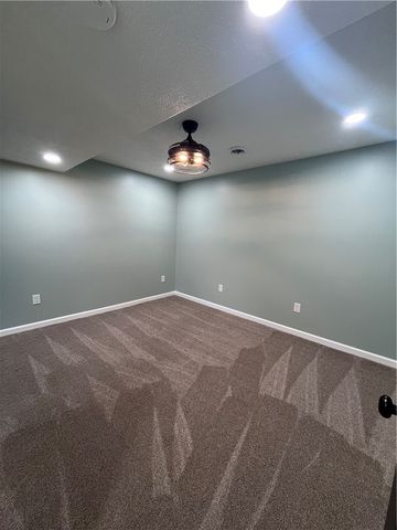 4614 Bakerstown Culmerville Rd, West Deer, PA 15044