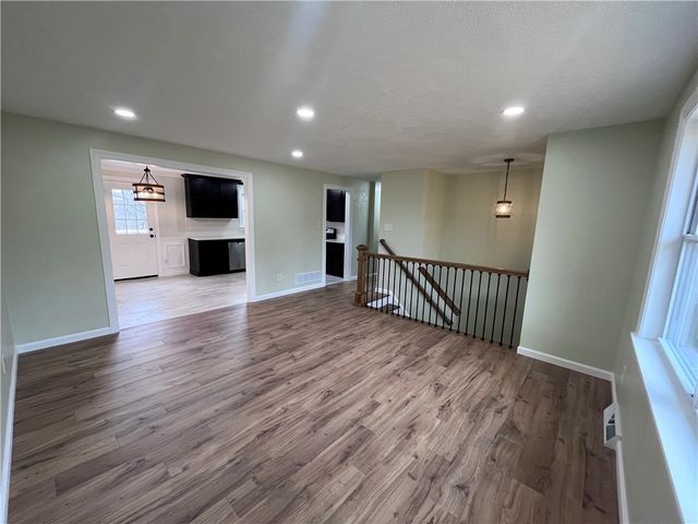 4614 Bakerstown Culmerville Rd, West Deer, PA 15044