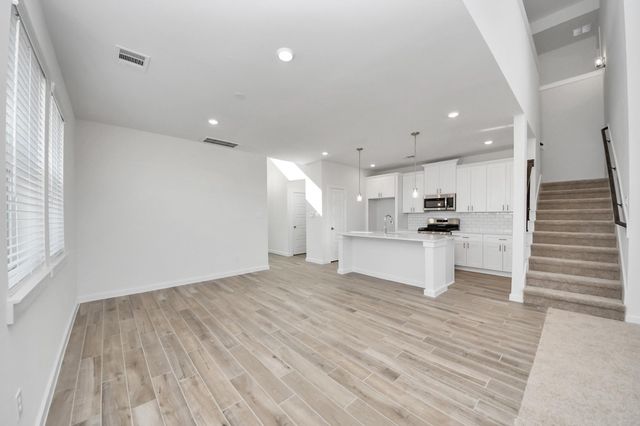 2415 Outpost Canyon Drive, Arcola, TX 77583