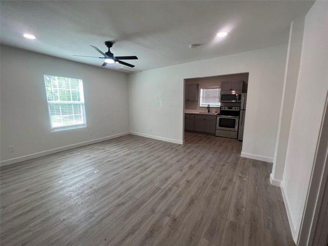 1019 N Chandler Drive 1015, Fort Worth, TX 76111