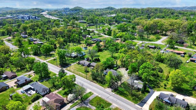 116 S Graycroft Ave, Madison, TN 37115