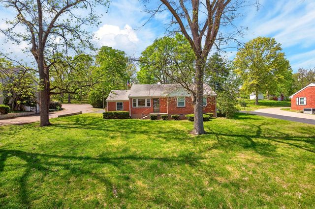 116 S Graycroft Ave, Madison, TN 37115