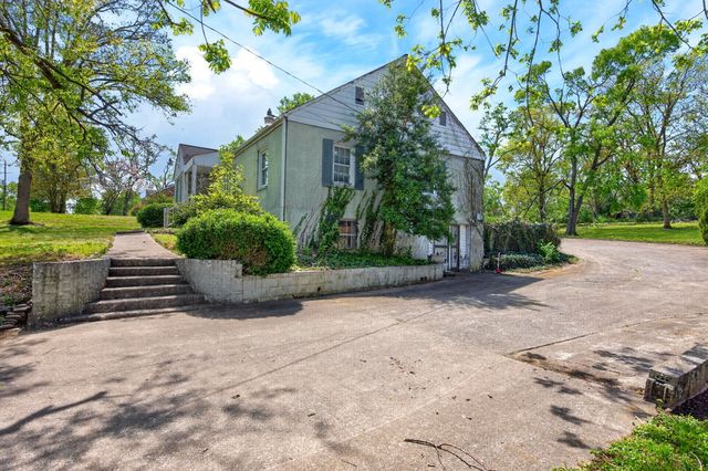 116 S Graycroft Ave, Madison, TN 37115