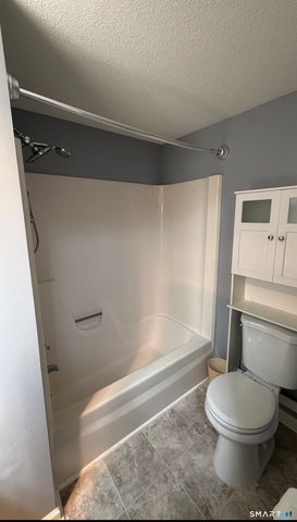 57 Burgundy Hill Lane 57, Middletown, CT 06457