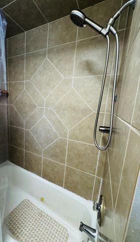 59 Daviston St, Springfield, MA 01108