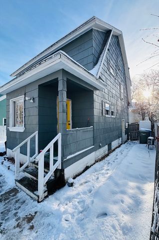 59 Daviston St, Springfield, MA 01108