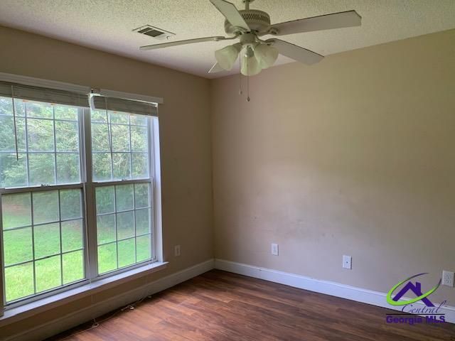 517 Tharpe Road, Warner Robins, GA 31088