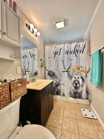 2601 E George Richey Rd, Longview, TX 75605