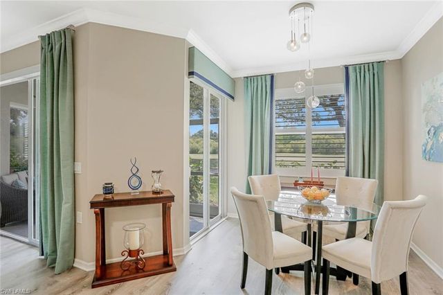 3485 LAUREL GREENS LN S 102, Naples, FL 34119