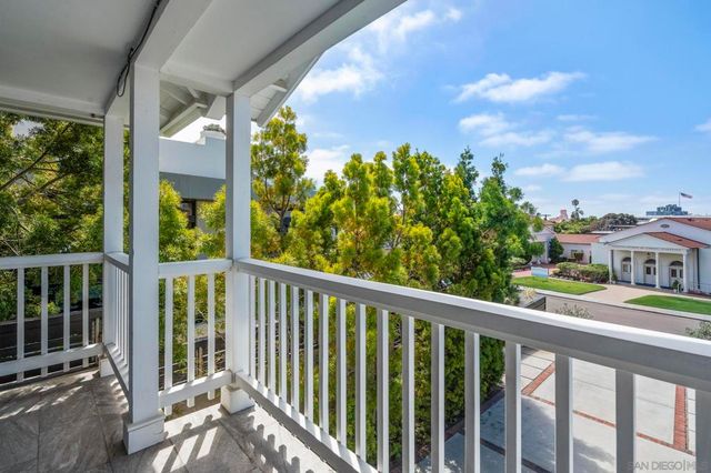 1263 Silverado St, La Jolla, CA 92037