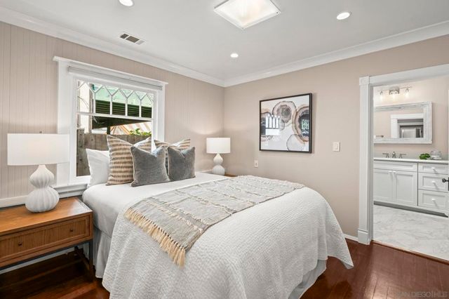 1263 Silverado St, La Jolla, CA 92037