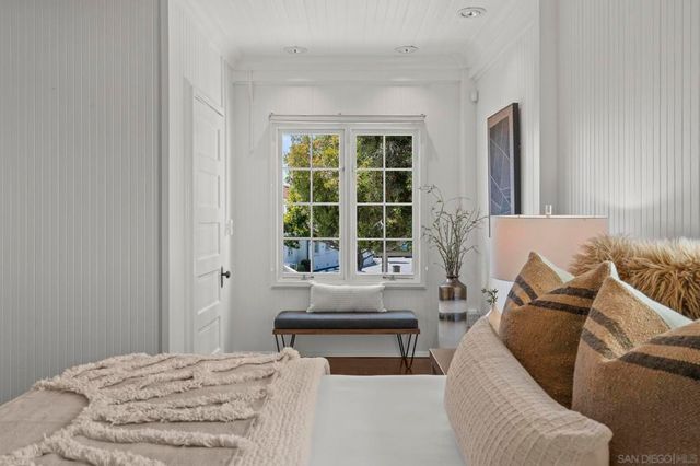 1263 Silverado St, La Jolla, CA 92037