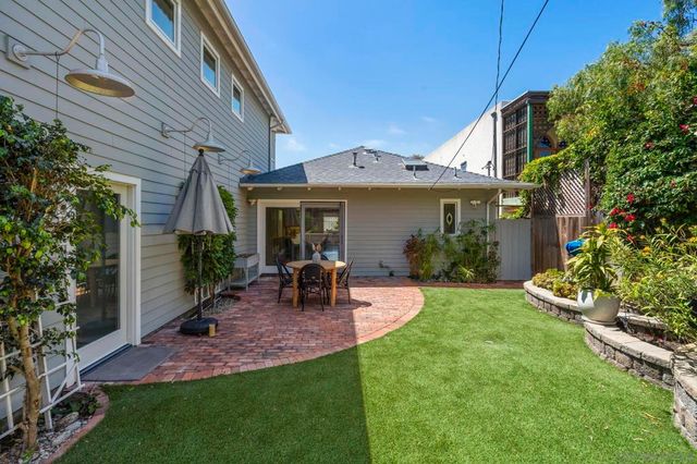 1263 Silverado St, La Jolla, CA 92037