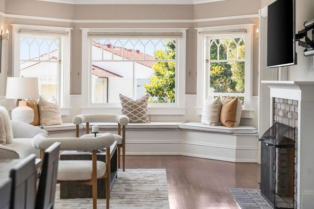 1263 Silverado St, La Jolla, CA 92037