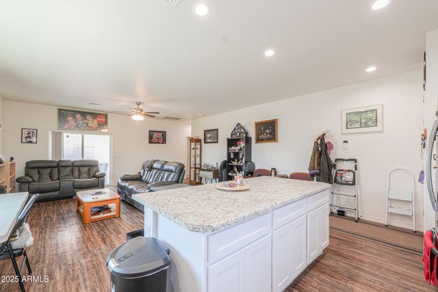 8477 W CONCORDIA Drive, Arizona City, AZ 85123