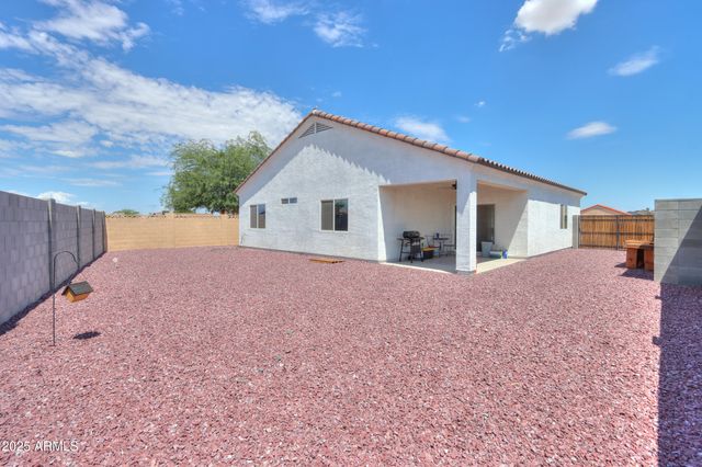 8477 W CONCORDIA Drive, Arizona City, AZ 85123