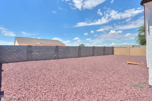 8477 W CONCORDIA Drive, Arizona City, AZ 85123