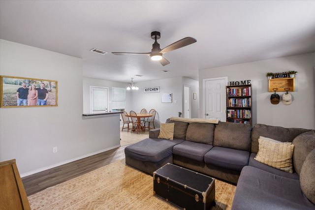 9165 Stonecreek, Tyler, TX 75703