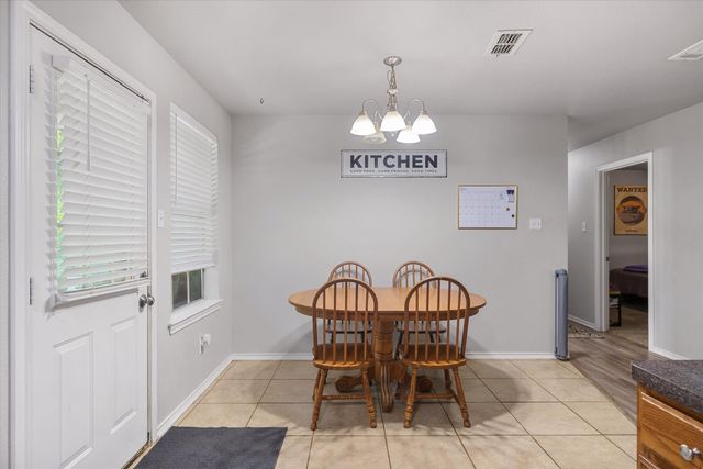 9165 Stonecreek, Tyler, TX 75703