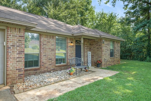 9165 Stonecreek, Tyler, TX 75703