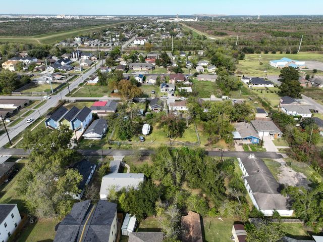 416 Calloway Street, Houston, TX 77029