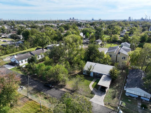 416 Calloway Street, Houston, TX 77029