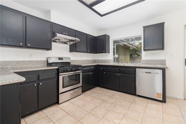 14995 Manzanita, Fontana, CA 92335