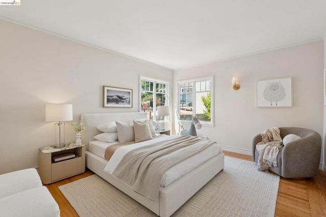 893 Glendome Circle, Oakland, CA 94602