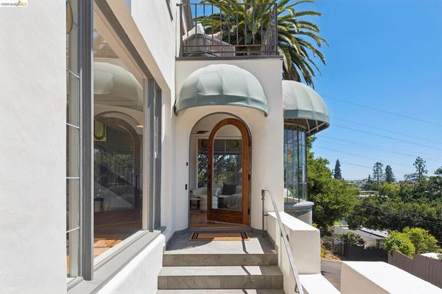 893 Glendome Circle, Oakland, CA 94602