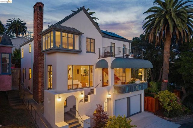 893 Glendome Circle, Oakland, CA 94602