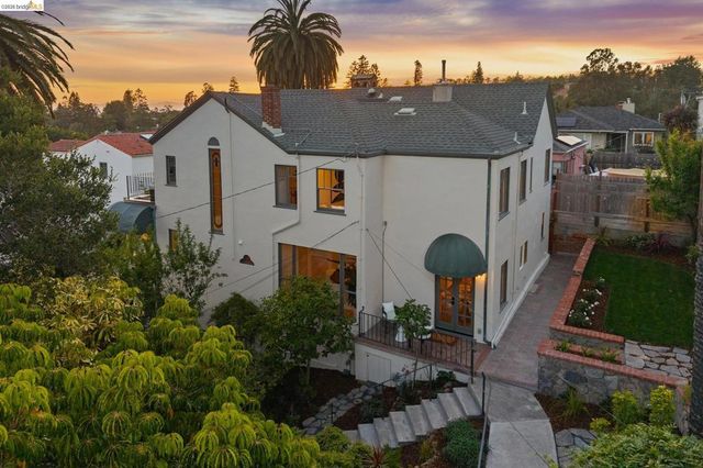 893 Glendome Circle, Oakland, CA 94602