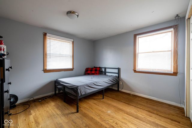 522 Chapel Hill West Drive, Indianapolis, IN 46214