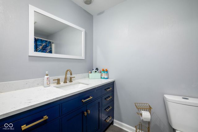 522 Chapel Hill West Drive, Indianapolis, IN 46214