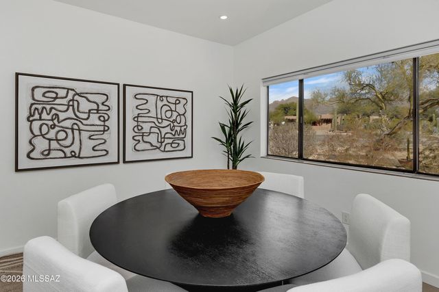 1230 E Placita Del Cervato, Tucson, AZ 85718
