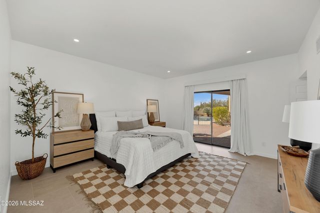1230 E Placita Del Cervato, Tucson, AZ 85718