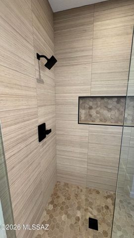 1230 E Placita Del Cervato, Tucson, AZ 85718