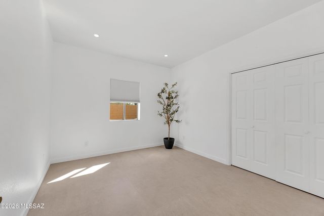 1230 E Placita Del Cervato, Tucson, AZ 85718
