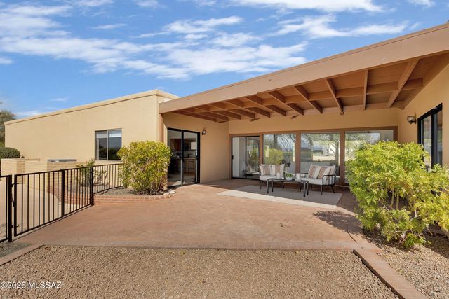 1230 E Placita Del Cervato, Tucson, AZ 85718
