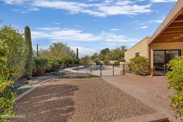 1230 E Placita Del Cervato, Tucson, AZ 85718