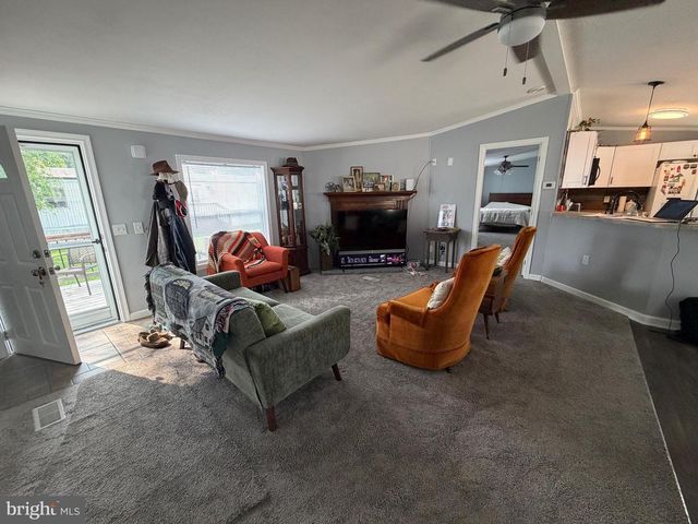 10 VAGABOND RD, Middletown, PA 17057