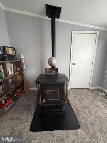 10 VAGABOND RD, Middletown, PA 17057