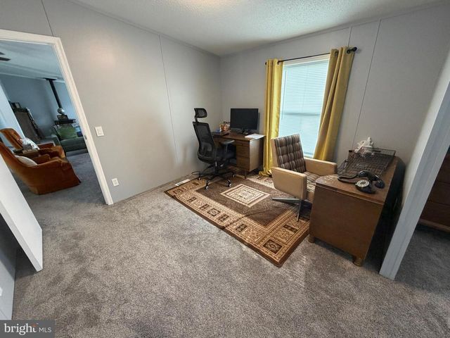 10 VAGABOND RD, Middletown, PA 17057
