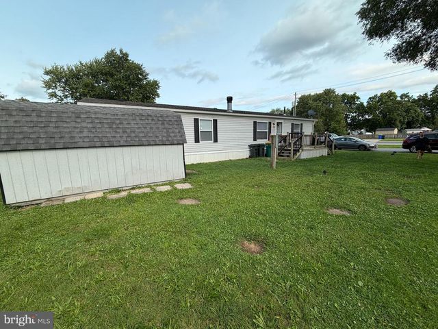 10 VAGABOND RD, Middletown, PA 17057