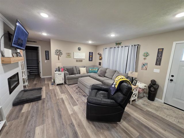 2288 Evanston Avenue, Muskegon, MI 49442