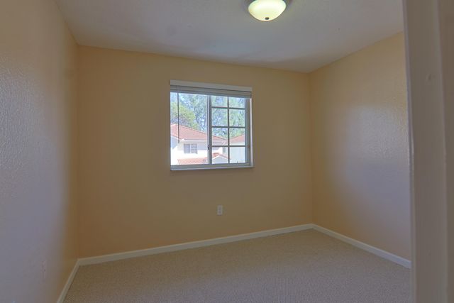 21211 NW 14th Place 3-27, Miami Gardens, FL 33169